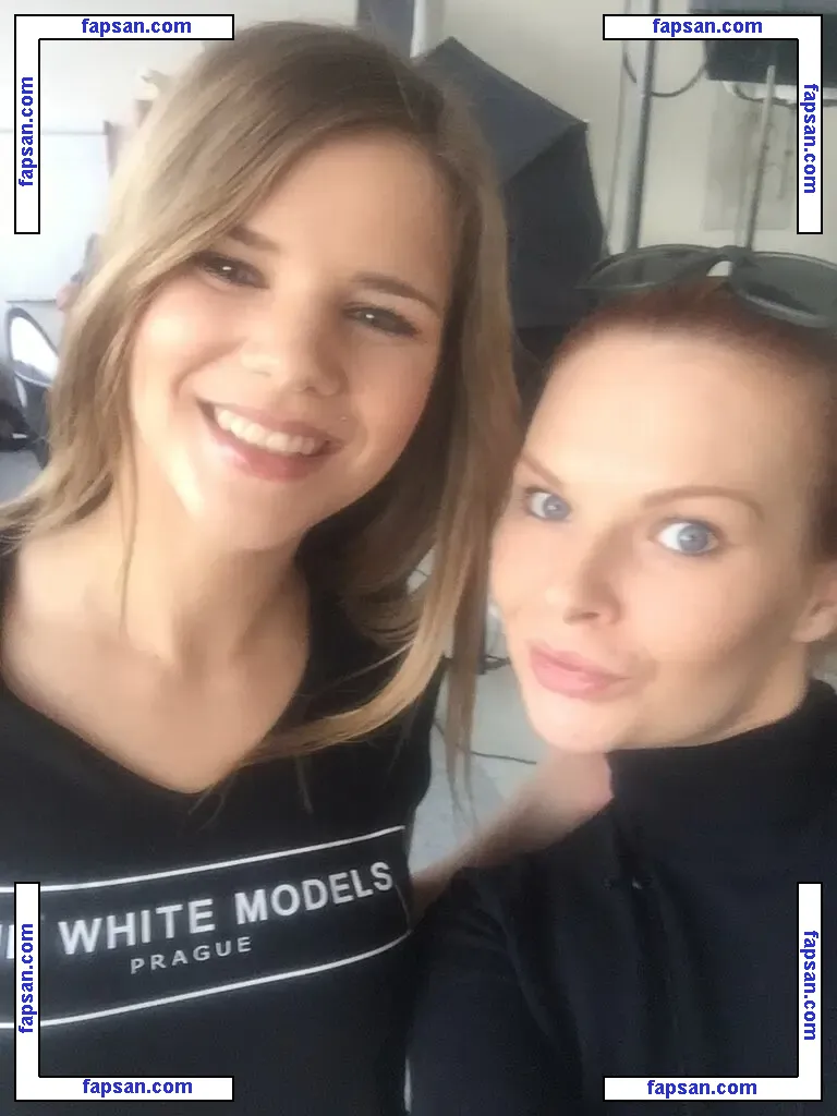 Sarah Kay nude photo #0033 from OnlyFans