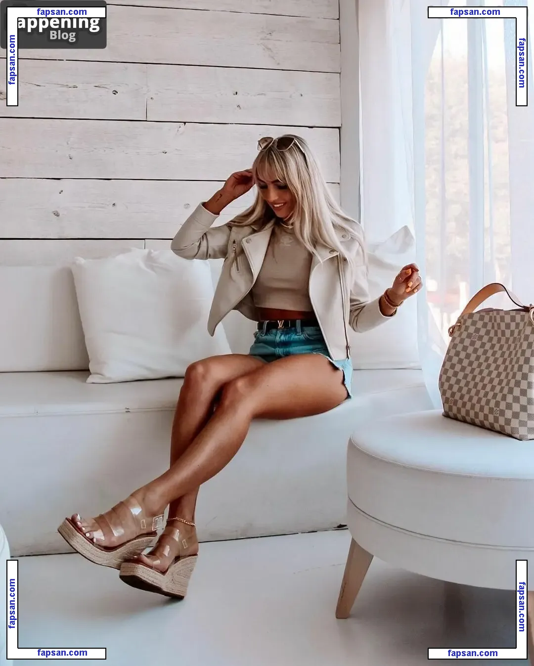 Sarah Liebich nude photo #0001 from OnlyFans