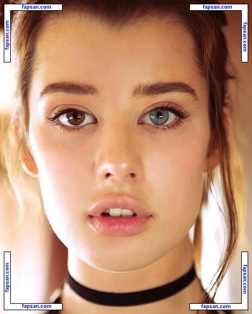 Sarah Mc Daniel nude photo #0001 from OnlyFans