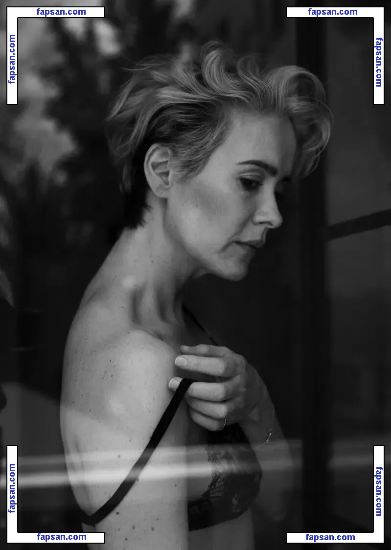 Sarah Paulson nude photo #0011 from OnlyFans