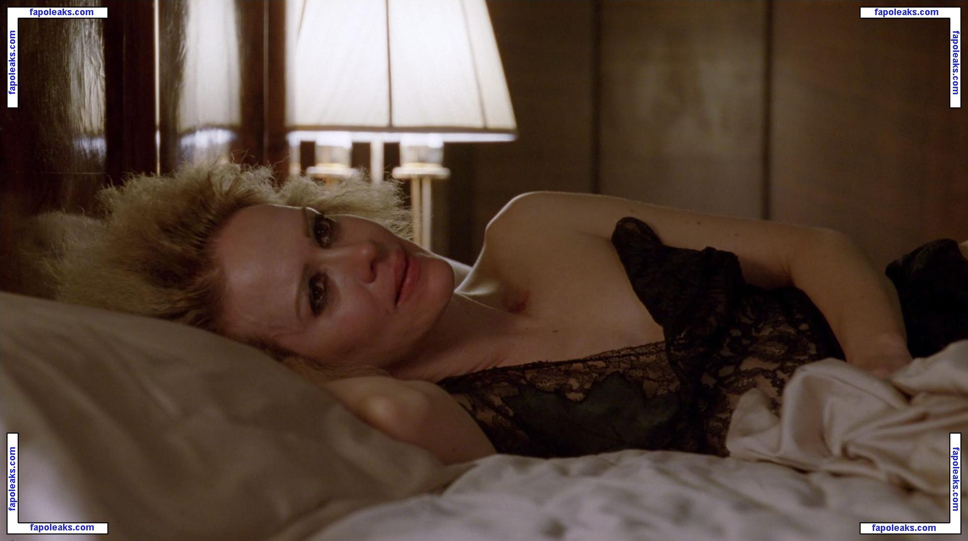 Sarah Paulson nude photo #0062 from OnlyFans