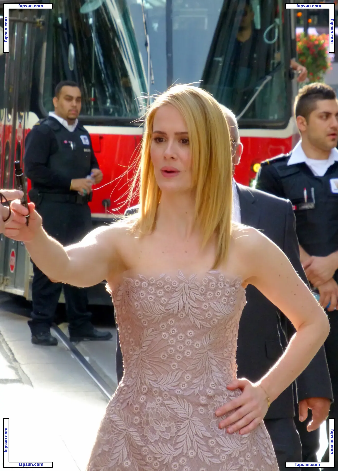 Sarah Paulson голая фото #0097 с Онлифанс