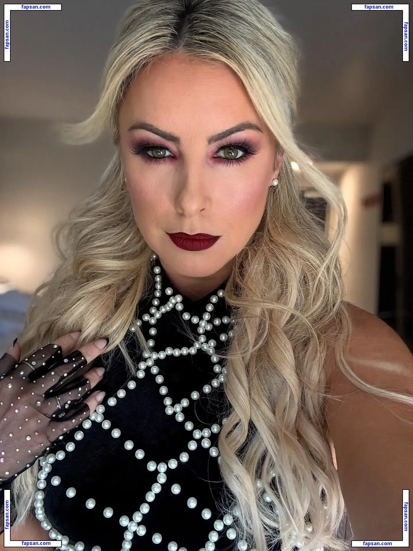 Sarah Schreiber голая фото #0042 с Онлифанс