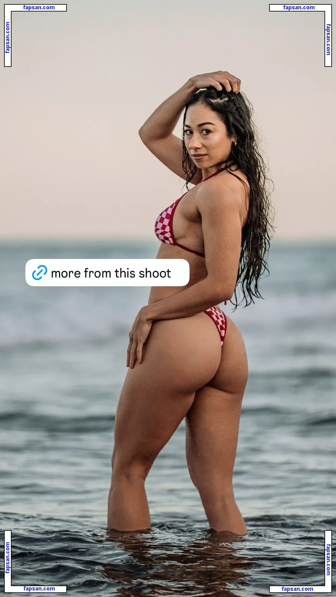 Sarah Schwartz nude photo #0004 from OnlyFans