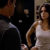 Sarah Shahi голая #0181