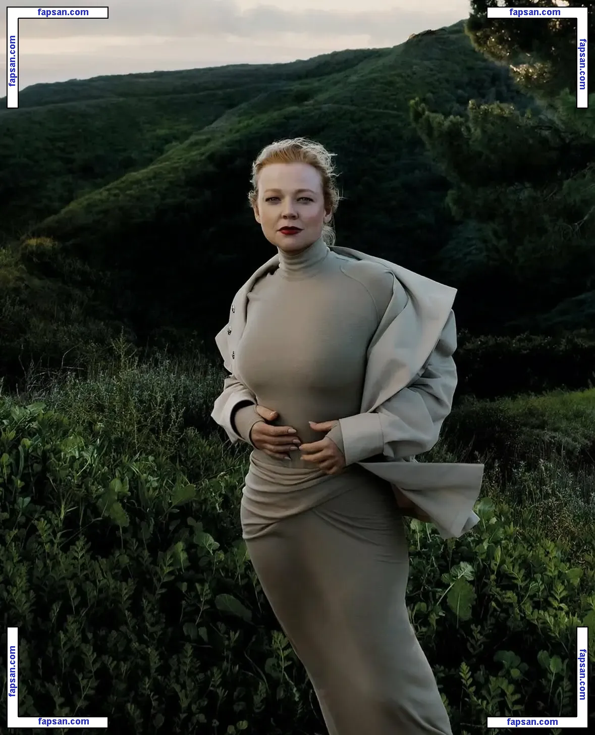 Sarah Snook nude photo #0040 from OnlyFans