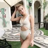 Sarah Snyder nude #0234