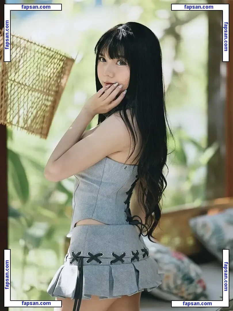 Sarah Viloid nude photo #0027 from OnlyFans