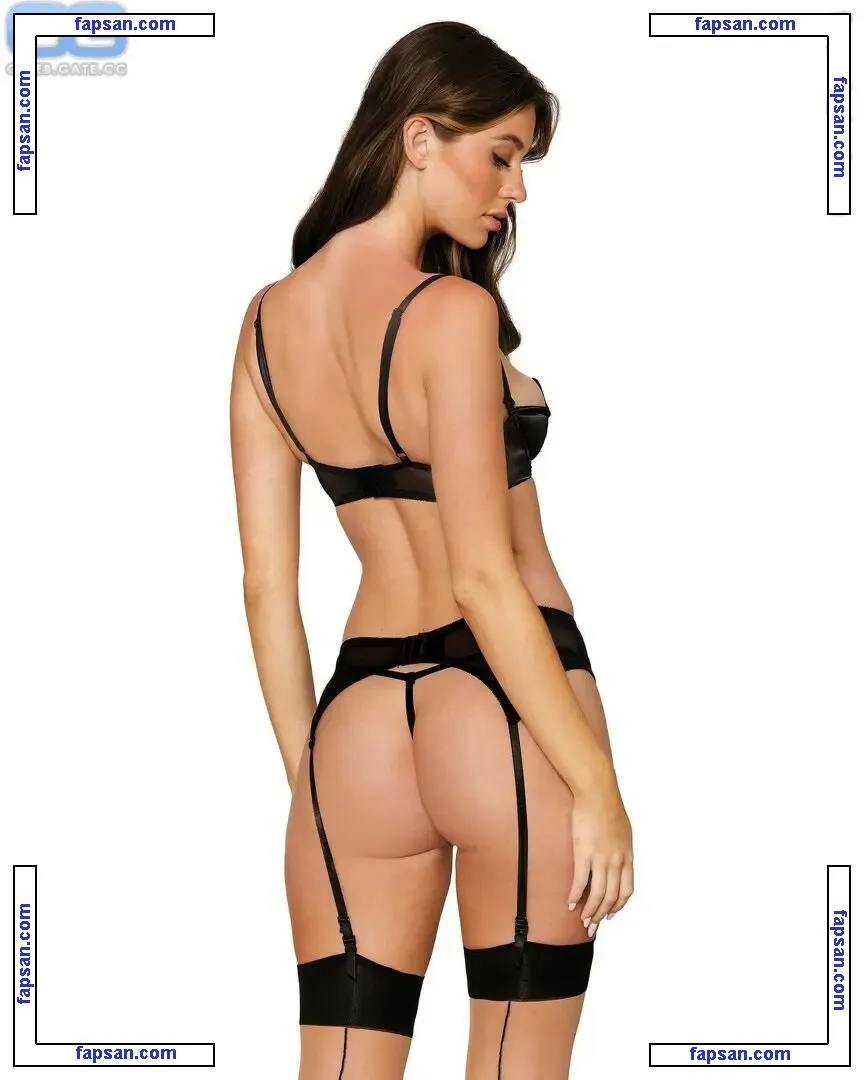 Sarah Waddles nude photo #0124 from OnlyFans