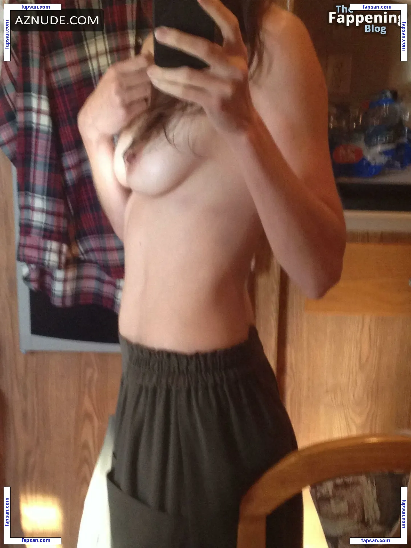 Sarah Wayne nude photo #0011 from OnlyFans