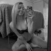 Sarah Williams голая #0010