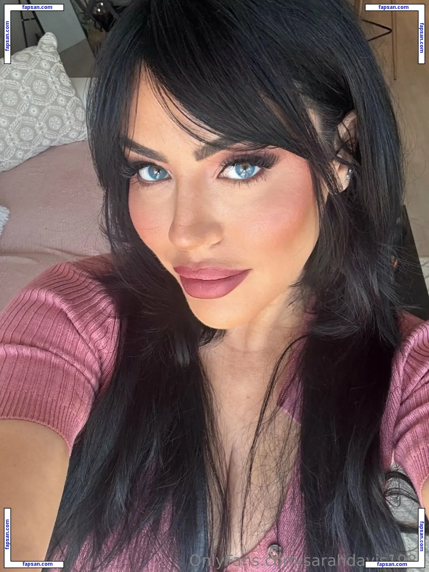 sarahdavis1987 nude photo #0003 from OnlyFans