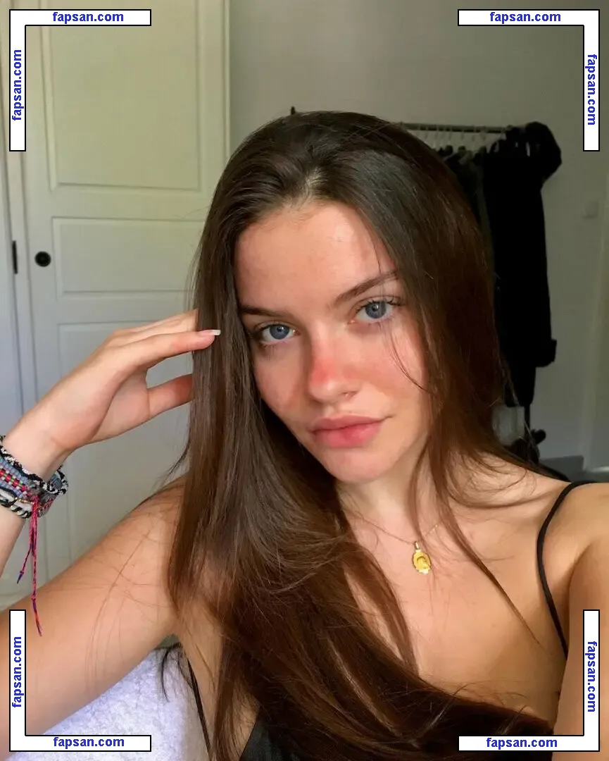 sarahhbl nude photo #0017 from OnlyFans