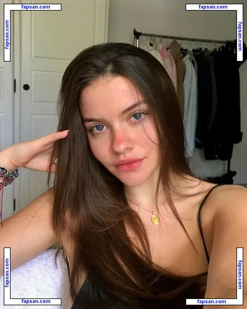 sarahhbl nude photo #0030 from OnlyFans