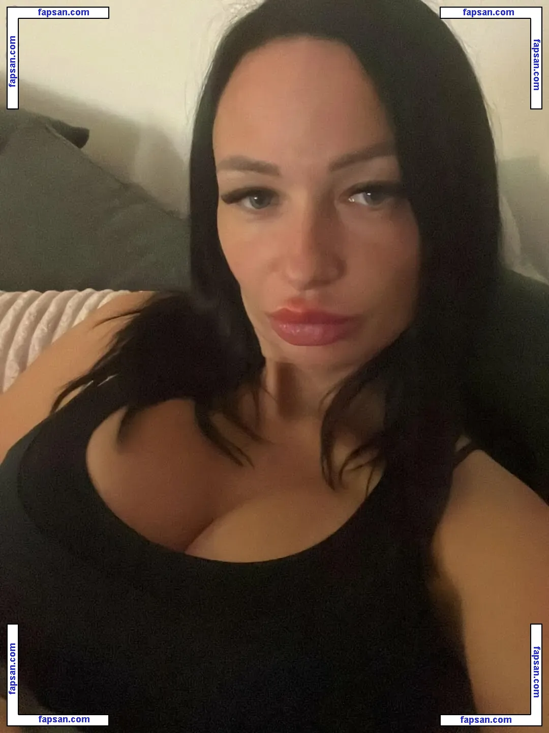 sarahotdiamond голая фото #0008 с Онлифанс