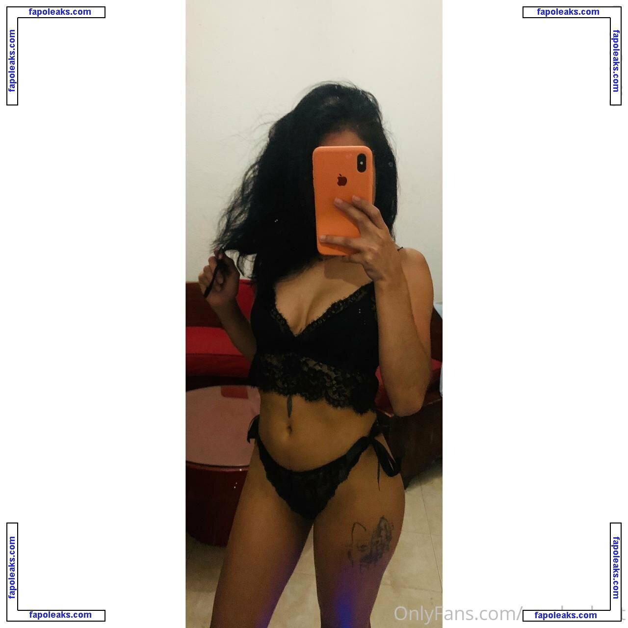 sarahrobert / __sarahroberts__ nude photo #0031 from OnlyFans