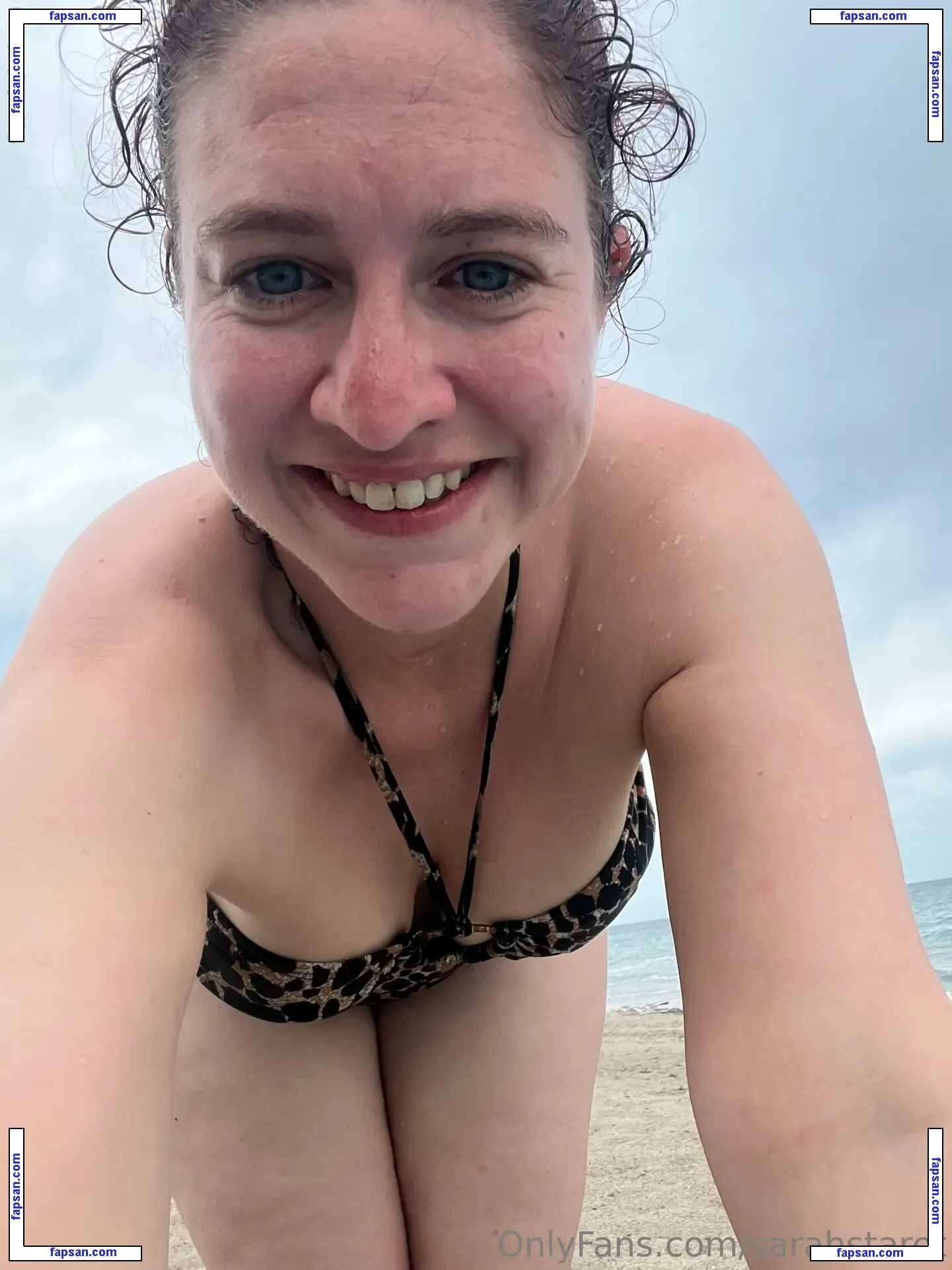 sarahstarot nude photo #0001 from OnlyFans