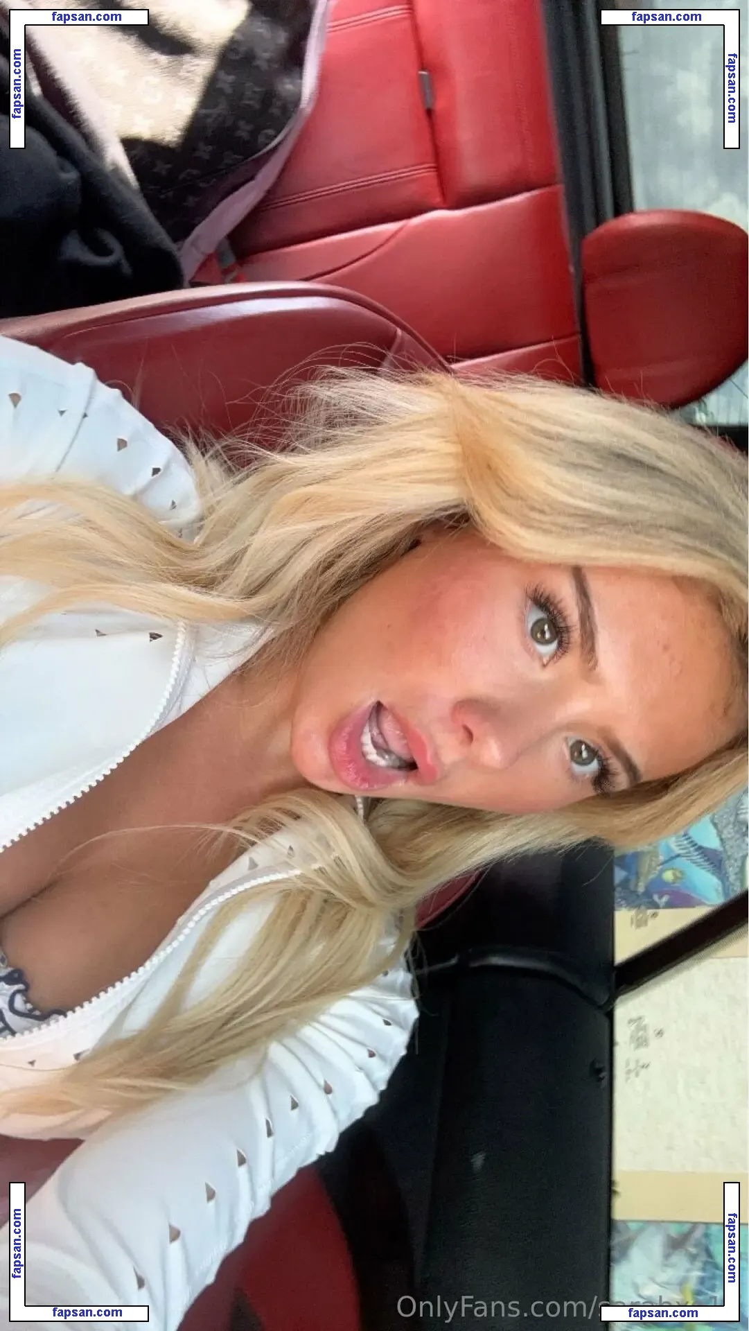 sarahxo18 nude photo #0012 from OnlyFans