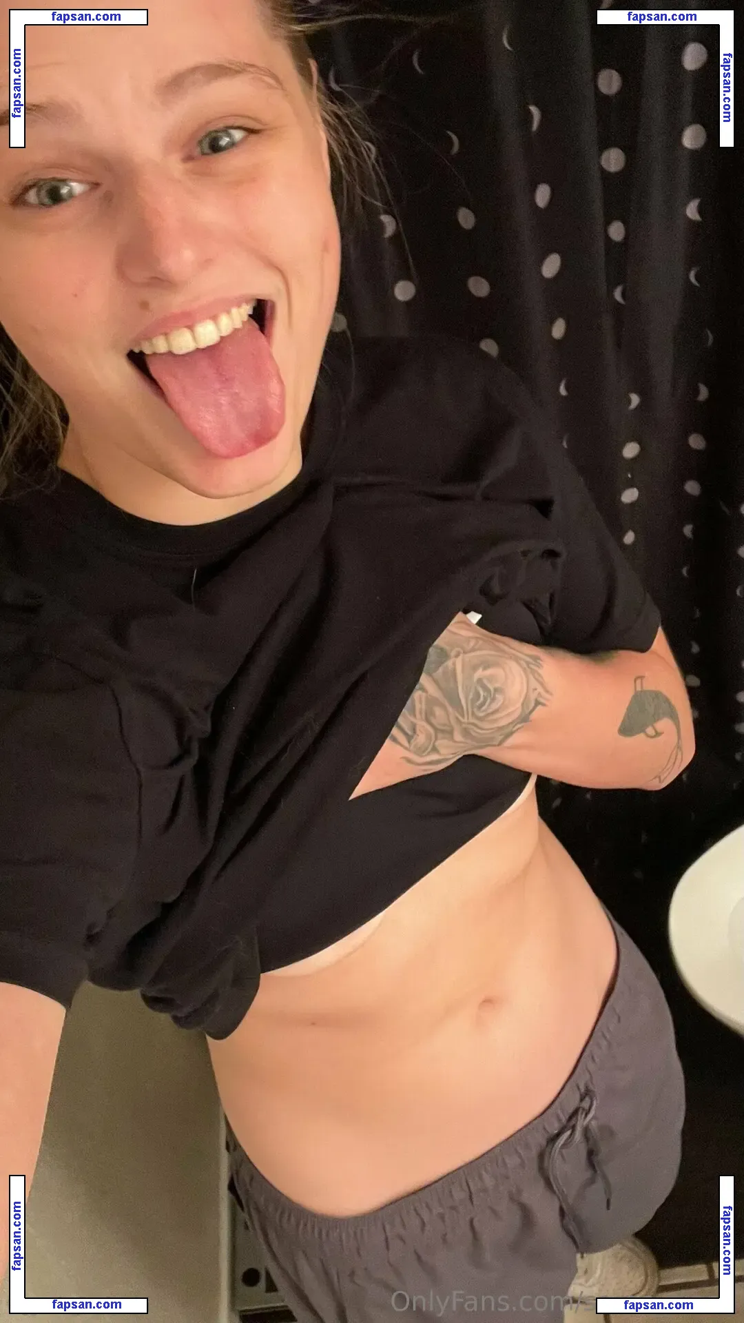 Saras_wood голая фото #0010 с Онлифанс