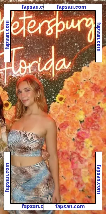 Sarina Hunt голая фото #0029 с Онлифанс