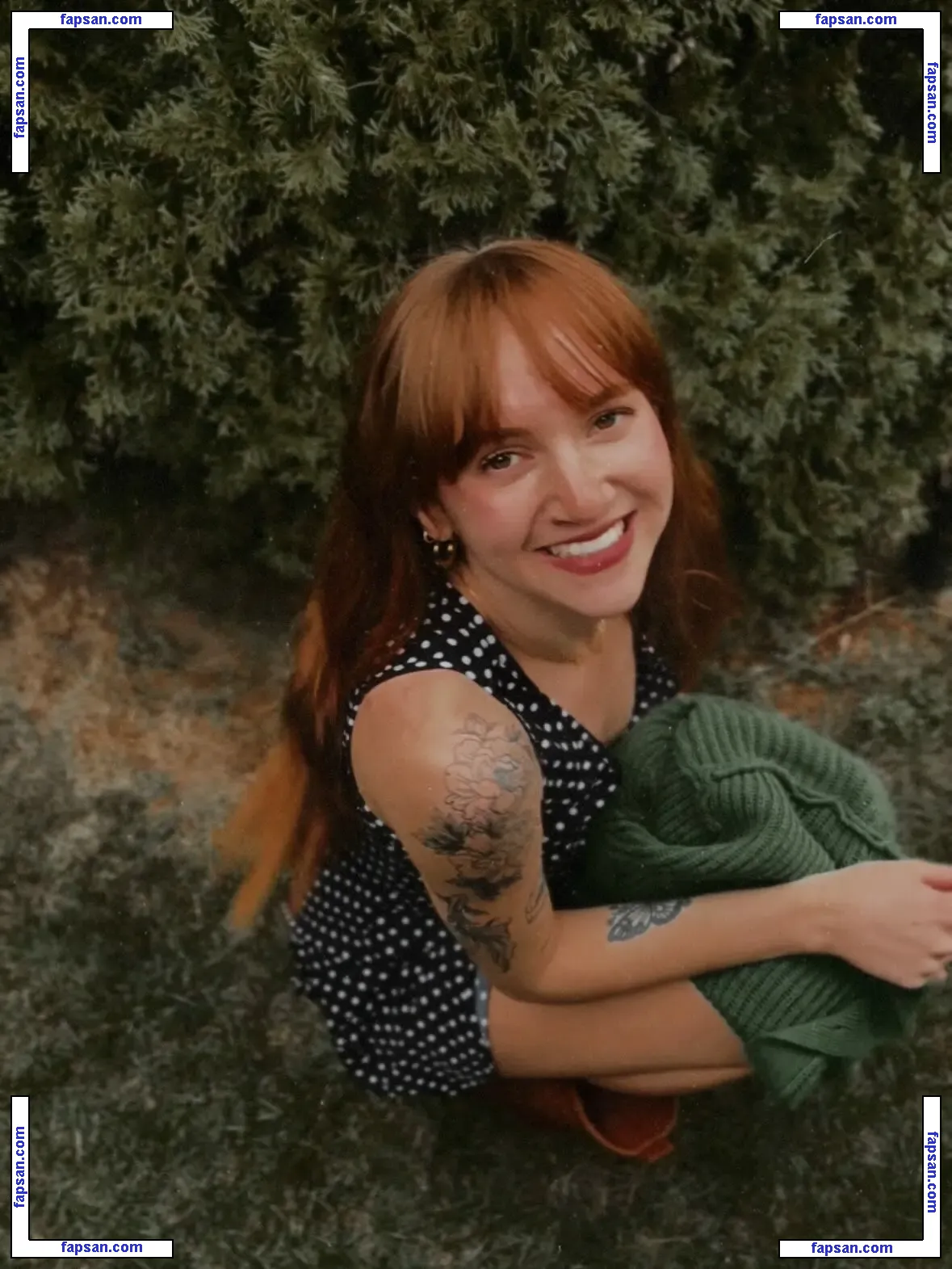 SarraCicero голая фото #0009 с Онлифанс