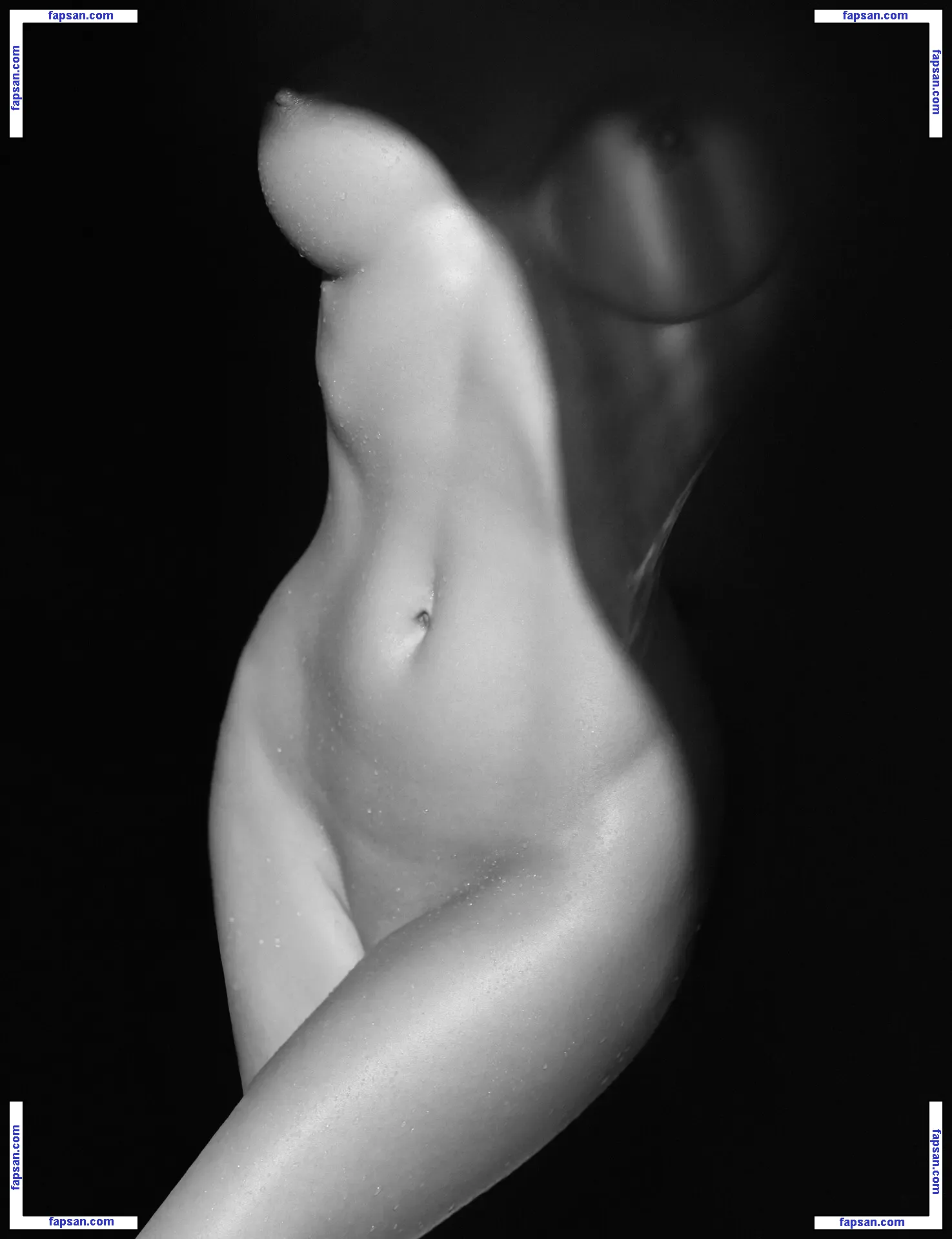 Sasha Fox nude photo #0020 from OnlyFans