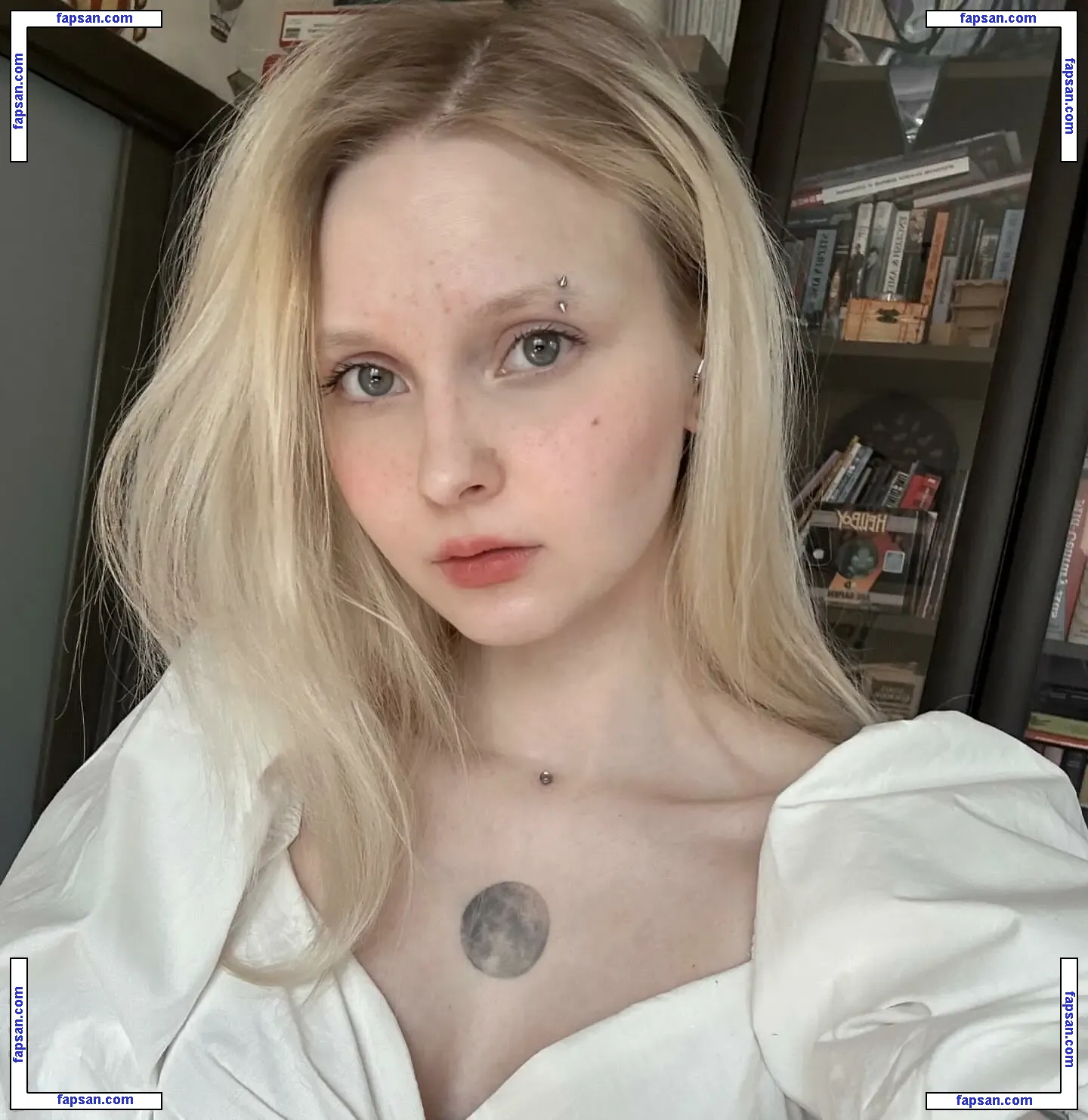 Sasha Gaier nude photo #0004 from OnlyFans