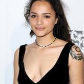 Sasha Lane голая #0004