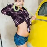 Sassafrass голая #0045