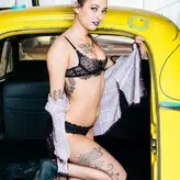 Sassafrass голая #0059