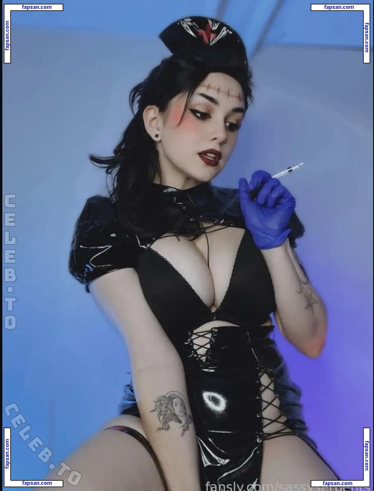 Sassyserpents nude photo #0030 from OnlyFans