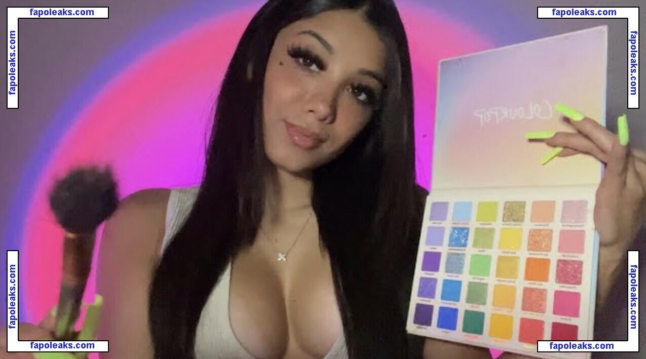 SassySounds ASMR / sassyselenaaaa / selenaaasasmr nude photo #0030 from OnlyFans