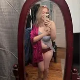 Sativa Skies голая #0034