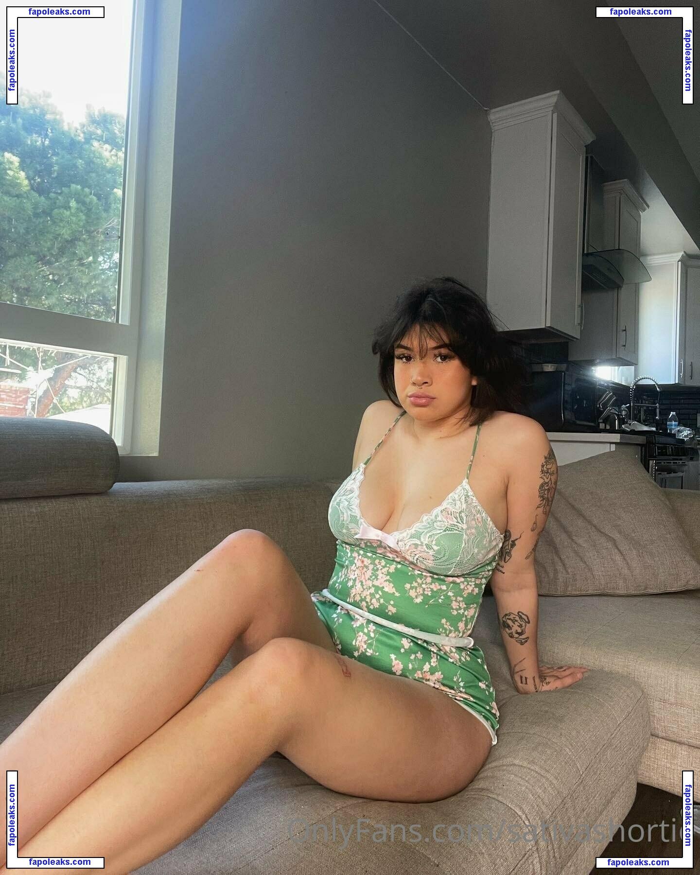 sativashortie / sativashorti nude photo #0007 from OnlyFans