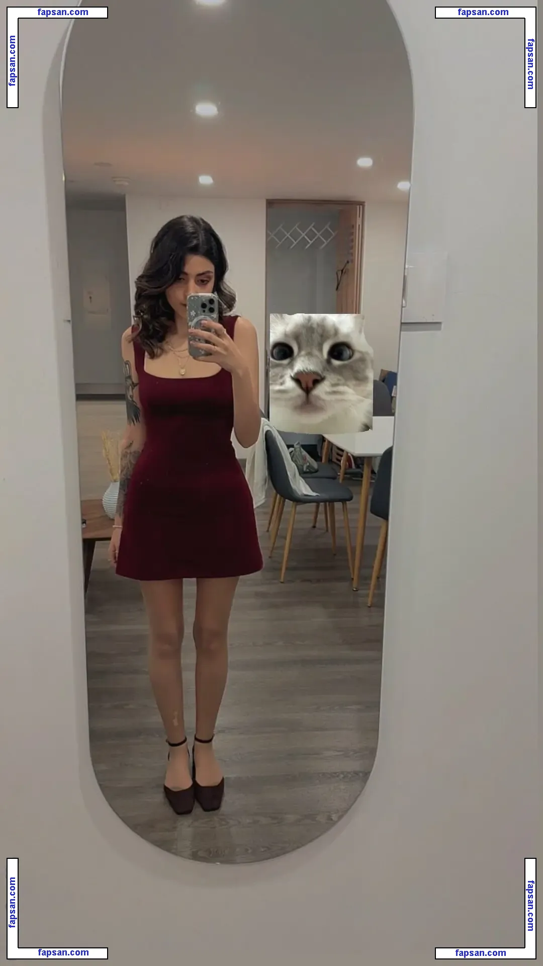 Saturneighteen nude photo #0005 from OnlyFans