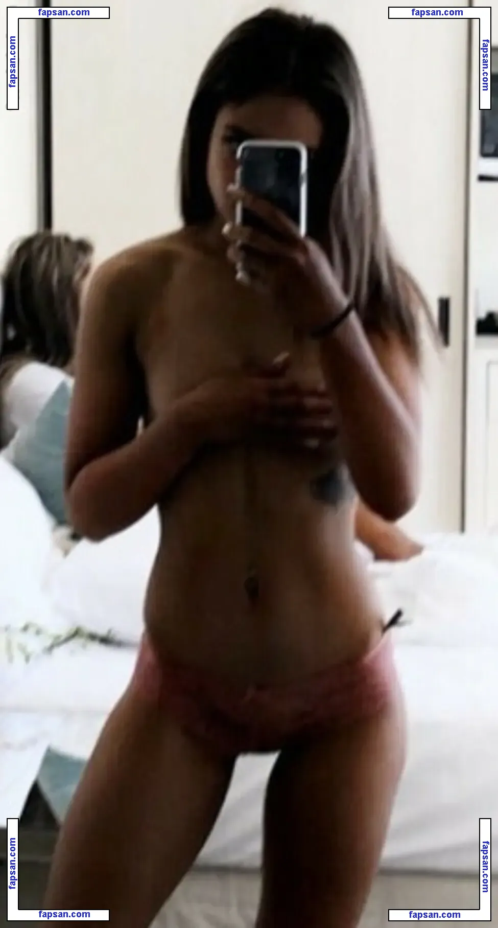 Savanah Badger nude photo #0010 from OnlyFans