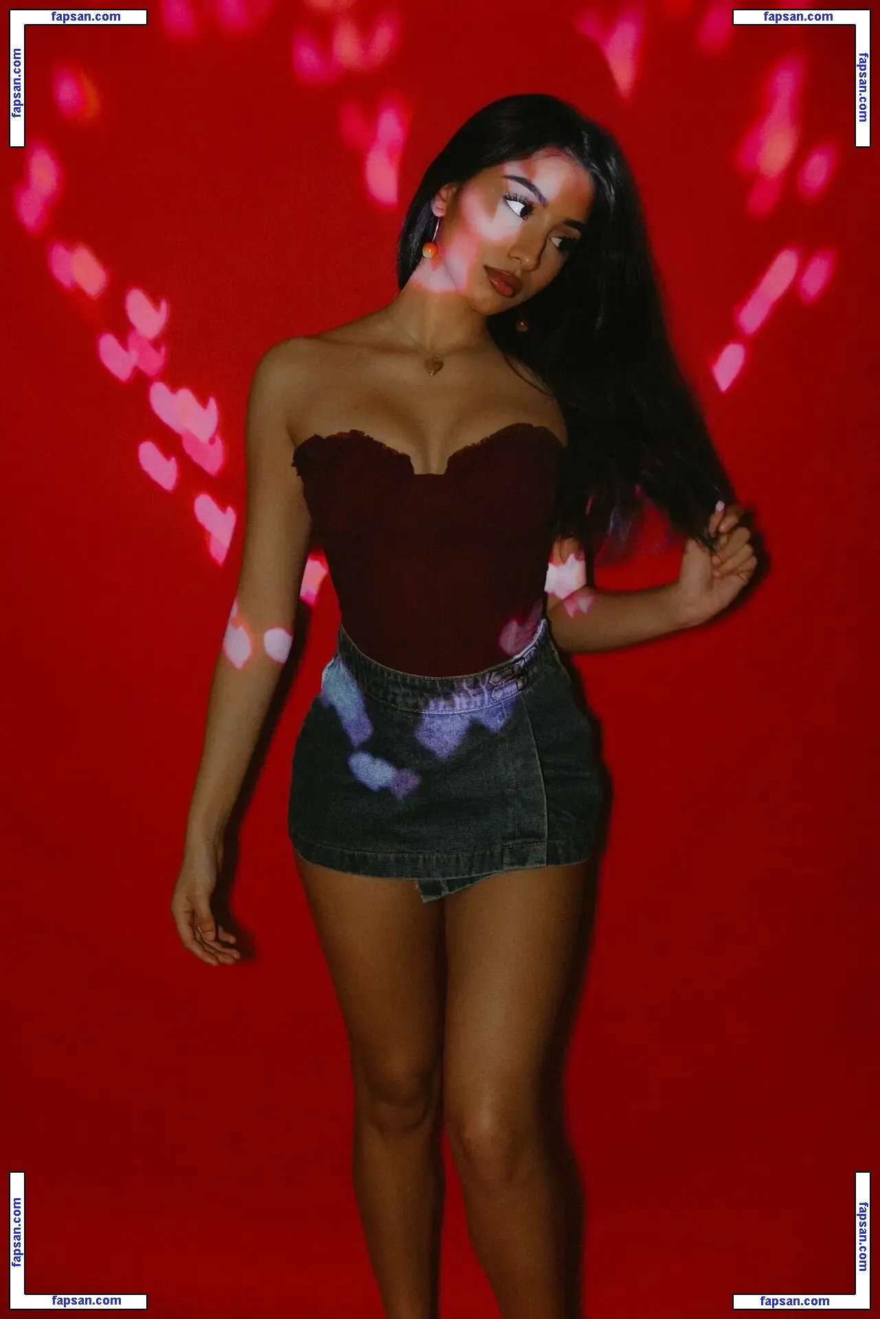 Savannahnoodlez nude photo #0013 from OnlyFans