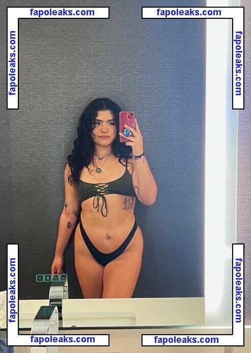 savethesharkss / marinabobina0 nude photo #0003 from OnlyFans