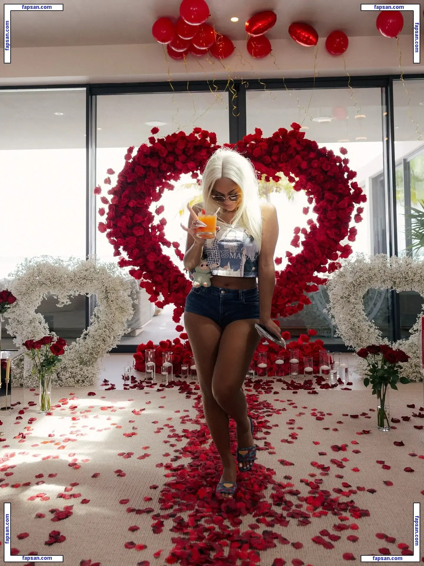 Saweetie nude photo #1573 from OnlyFans