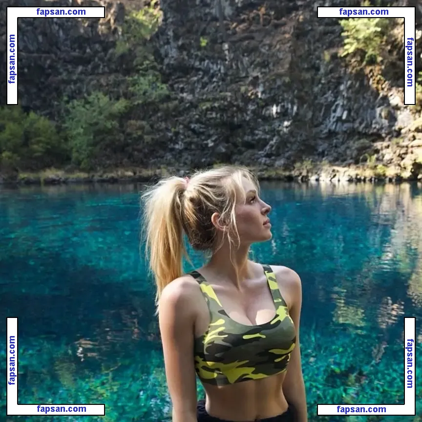 Saxon Sharbino nude photo #0028 from OnlyFans