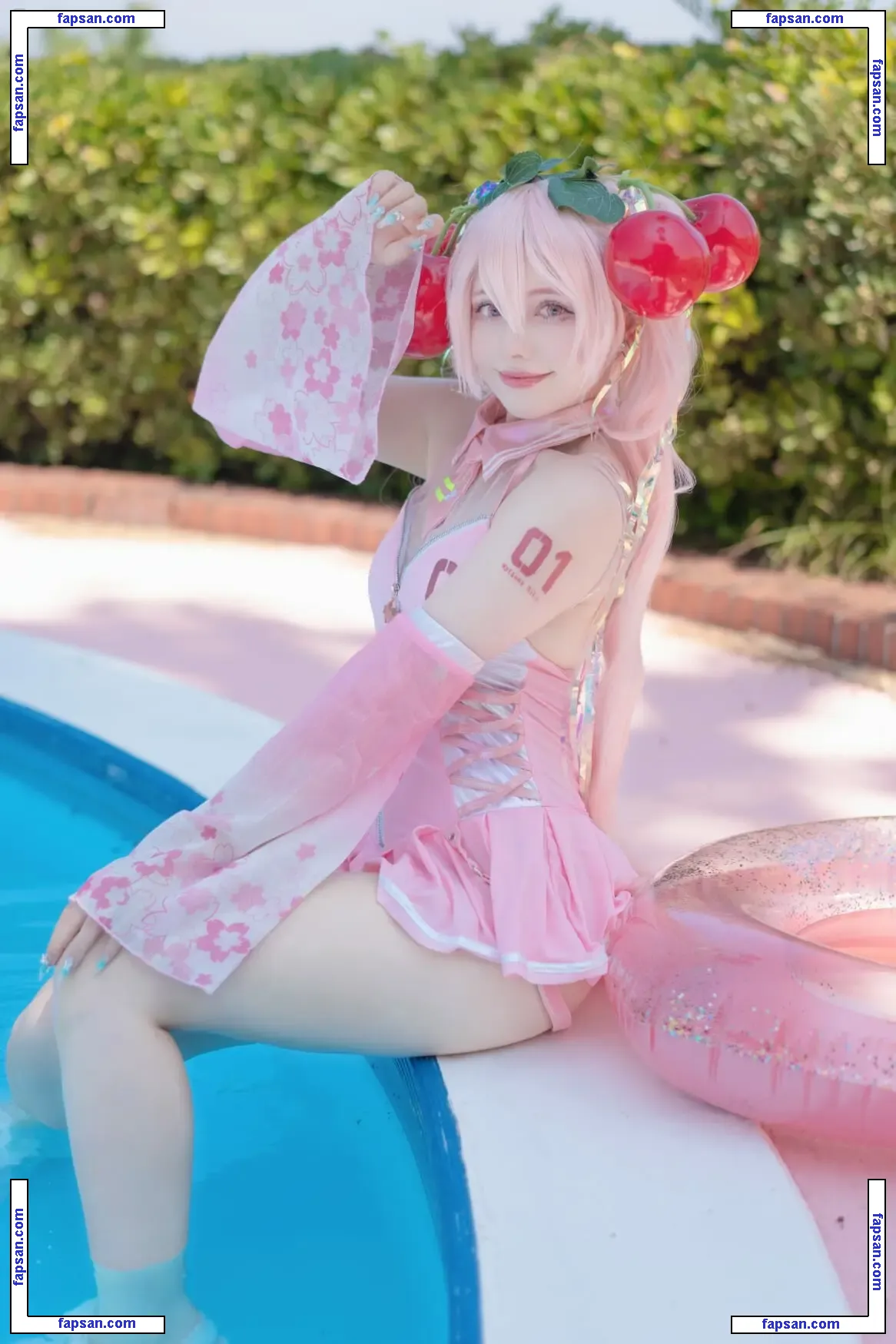 Saya Scarlet nude photo #0271 from OnlyFans