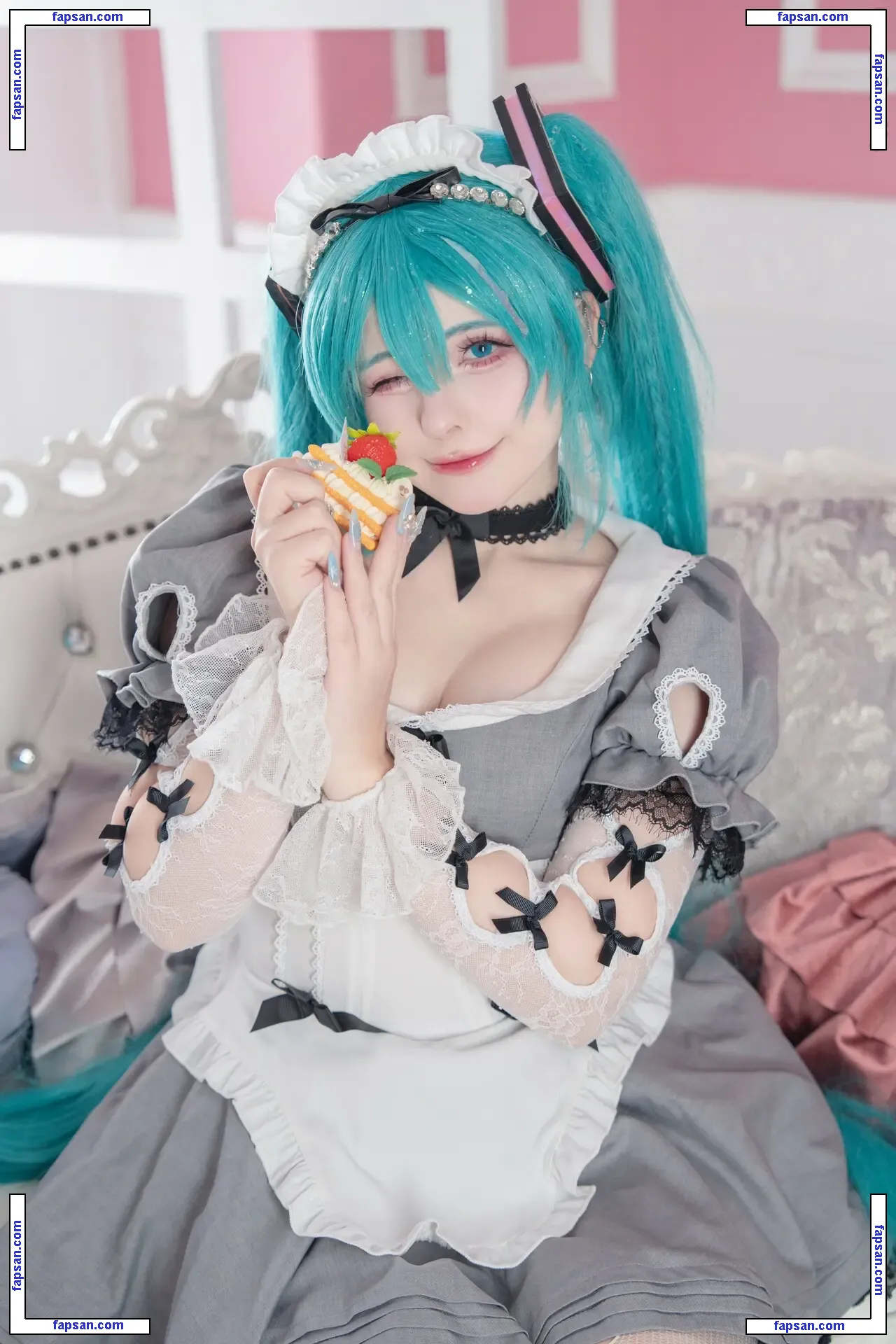 Saya Scarlet nude photo #0300 from OnlyFans