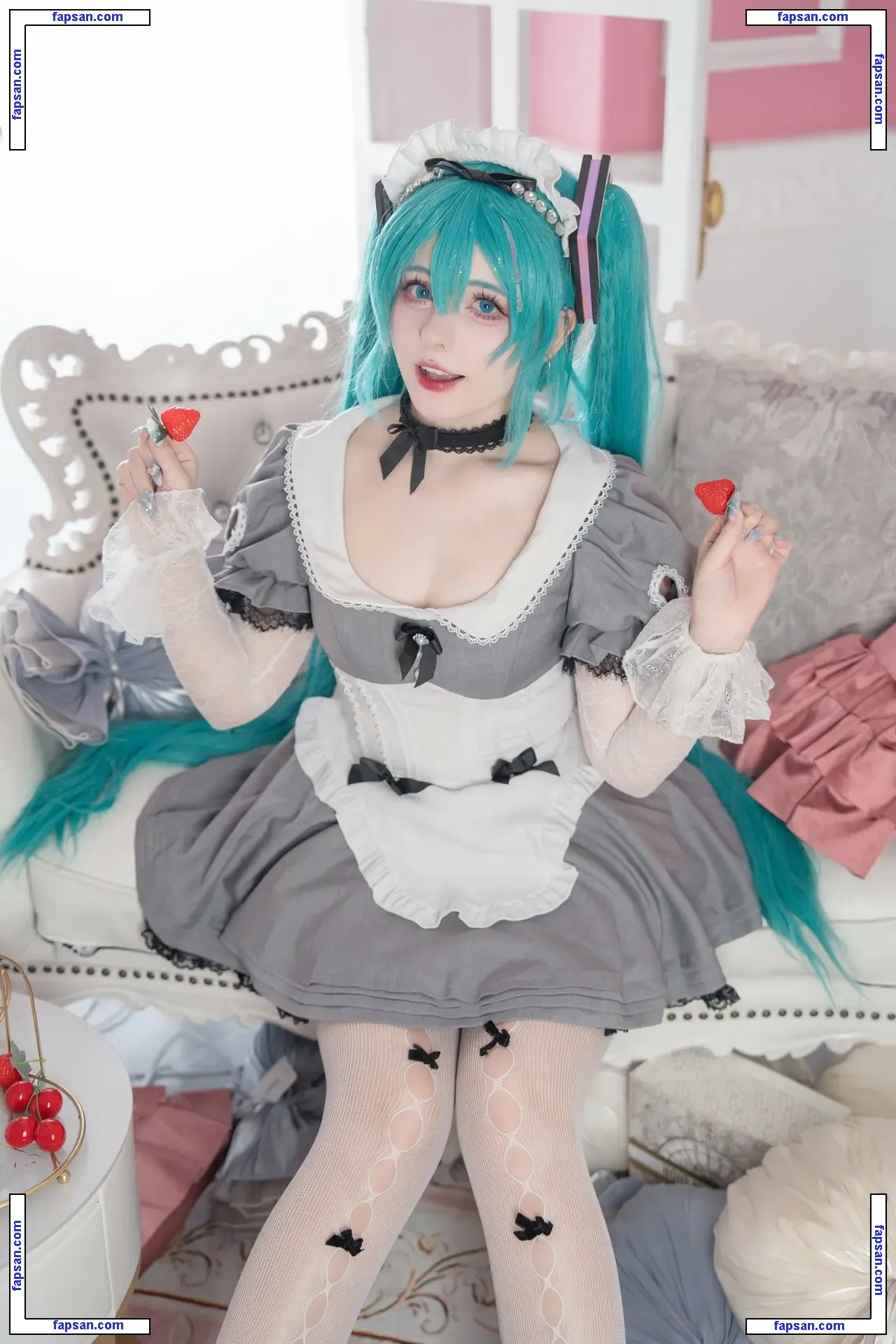 Saya Scarlet nude photo #0317 from OnlyFans