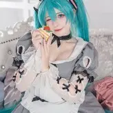 Saya Scarlet nude #0300