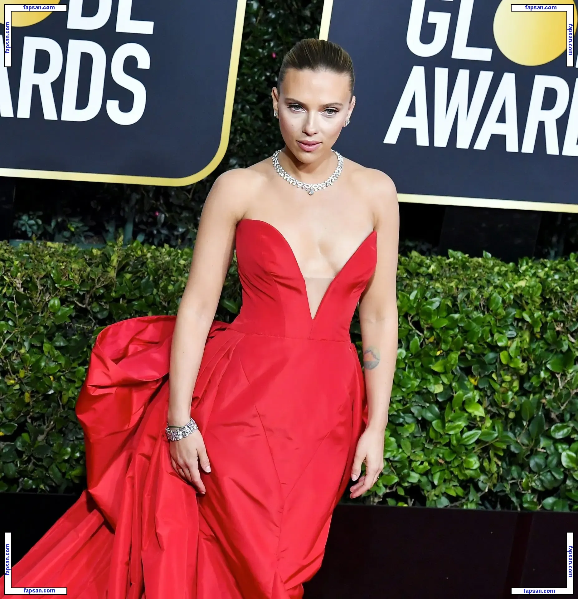 Scarlett Johansson голая фото #1316 с Онлифанс