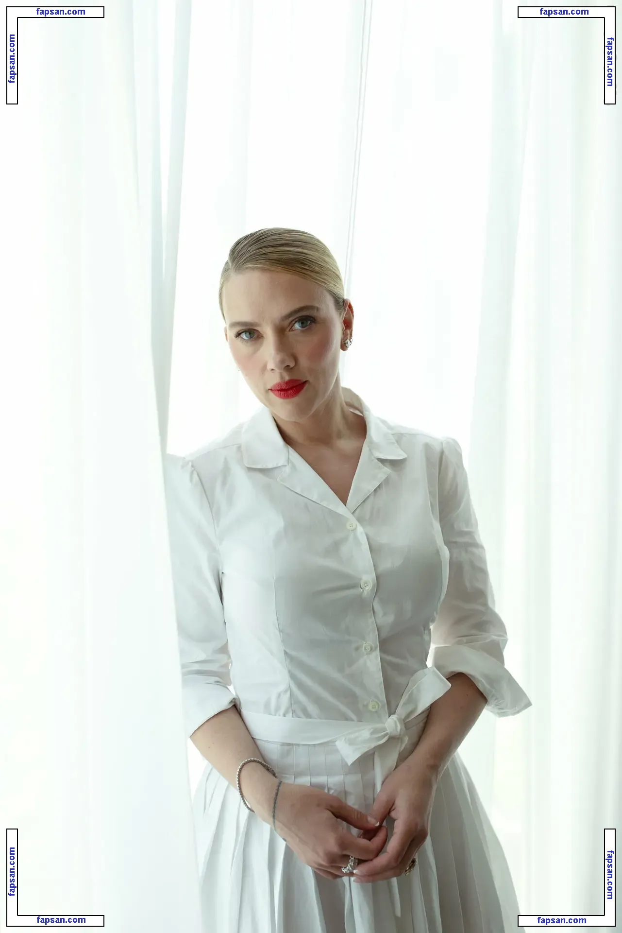 Scarlett Johansson nude photo #3863 from OnlyFans
