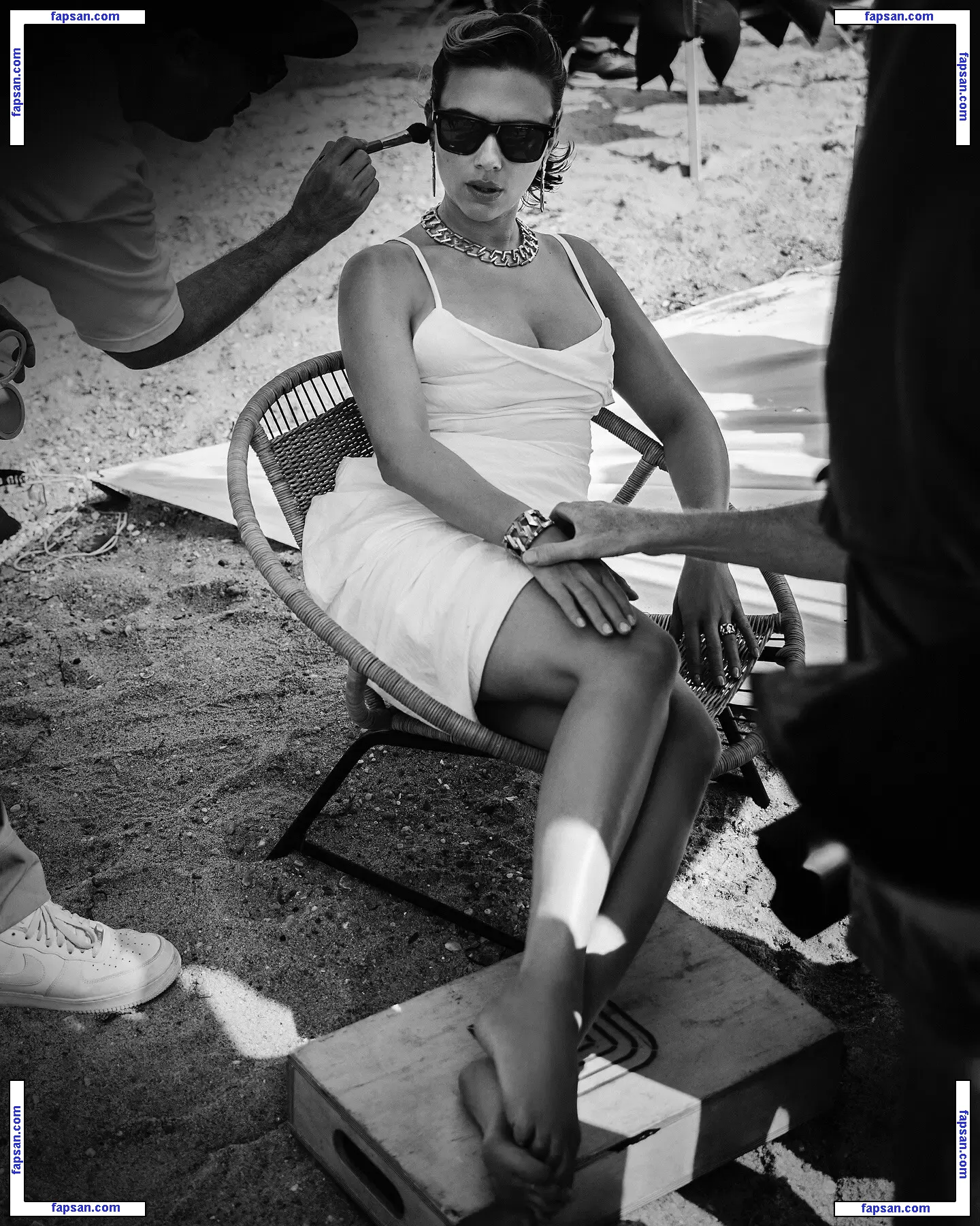 Scarlett Johansson голая фото #3974 с Онлифанс