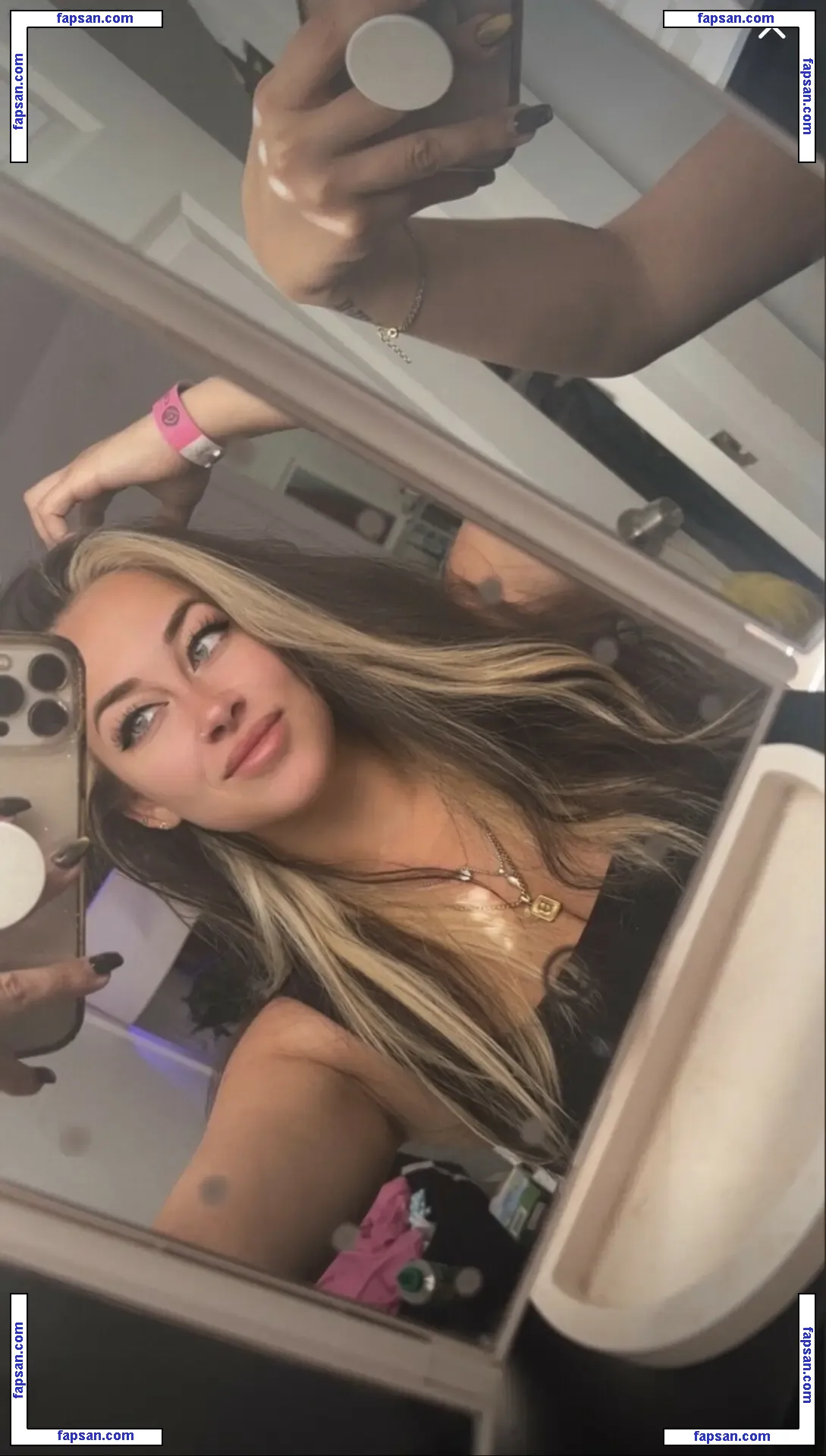 Scarlettreign3 голая фото #0002 с Онлифанс