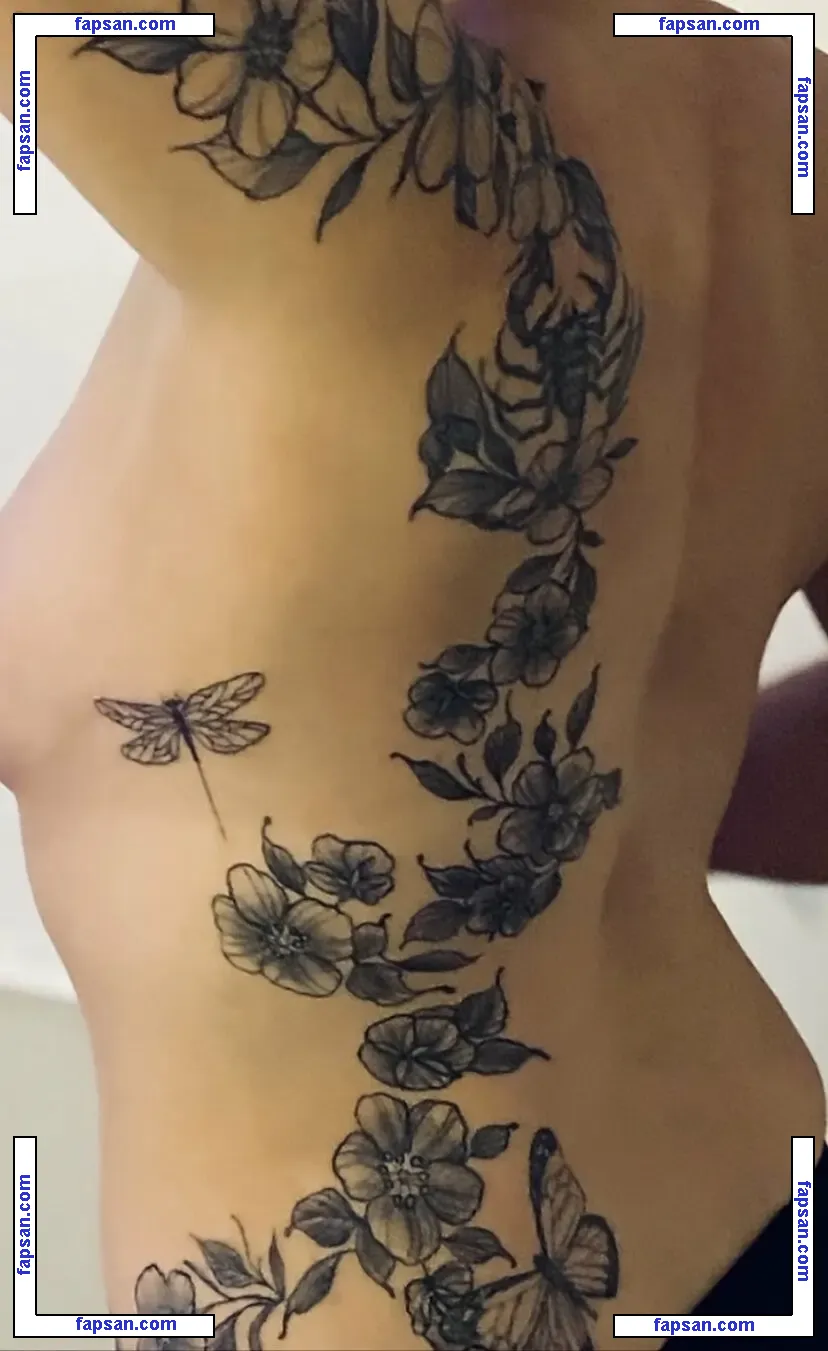 Scorpio_Karen18 nude photo #0005 from OnlyFans