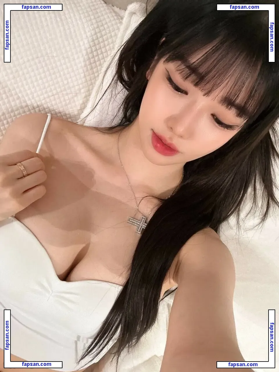 Se Yeon nude photo #0082 from OnlyFans